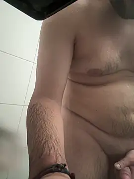 Snapshot of yungdboiy chatting on October 29, 3:25 pm yungdboiy online show from October 29, 3:25 pm