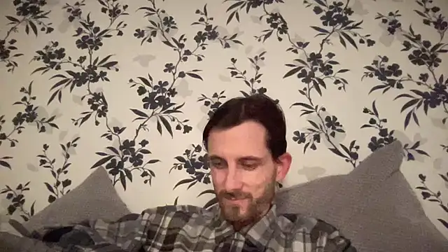 Big8inchUncutCock online show from May 15, 10:17 pm