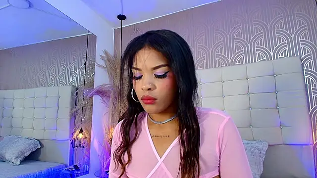 LexieBloom online show from March 22, 3:54 am