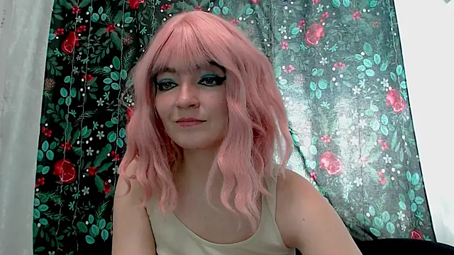 MagicPink online show from May 7, 11:15 am