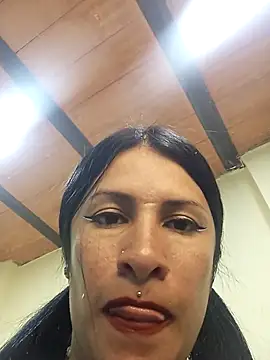 karinnahotdirty online show from November 4, 9:14 pm