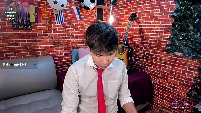 Thiago Kozak online show from June 23, 12:36 pm