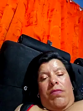 Hanna Kieran online show from December 2, 3:23 am