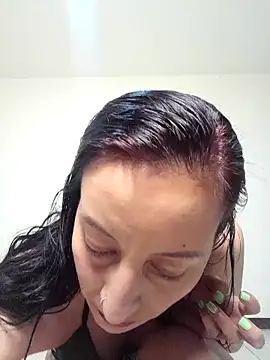 Snapshot of Oriana111 chatting on October 18, 11:16 pm Oriana111 online show from October 18, 11:16 pm