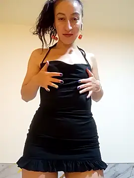 Snapshot of Oriana111 chatting on February 2, 12:04 pm Oriana111 online show from February 2, 12:04 pm