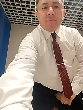 BigCristh79 online show from November 11, 4:45 am