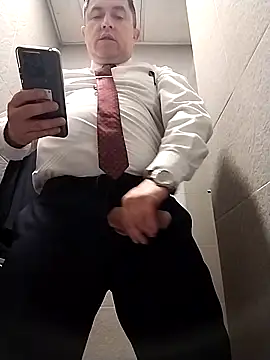 BigCristh79 online show from April 4, 7:28 am