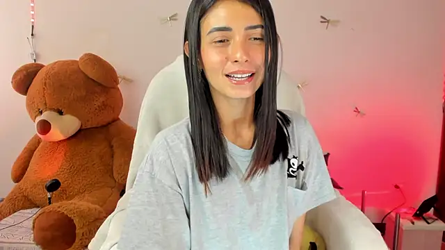 princessluna 19 online show from November 17, 10:04 pm