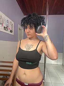 Snapshot of CamillyBlum chatting on October 30, 7:25 pm CamillyBlum online show from October 30, 7:25 pm