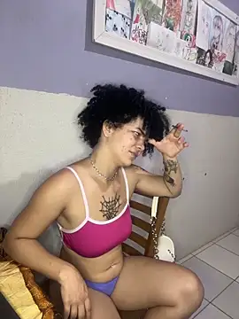 Snapshot of CamillyBlum chatting on November 10, 9:08 am CamillyBlum online show from November 10, 9:08 am