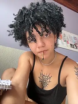 Snapshot of CamillyBlum chatting on November 20, 4:07 pm CamillyBlum online show from November 20, 4:07 pm