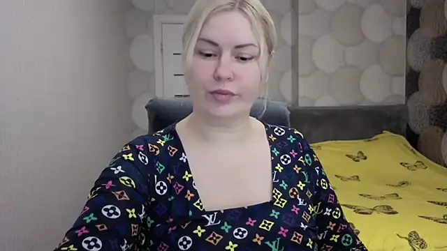 CrystallKiss online show from November 29, 11:19 pm