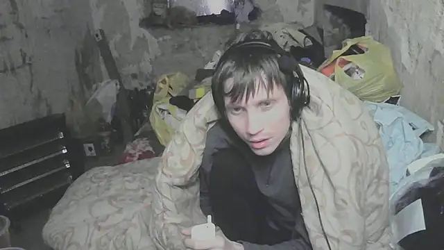 makarov1993 online show from April 28, 2:27 am