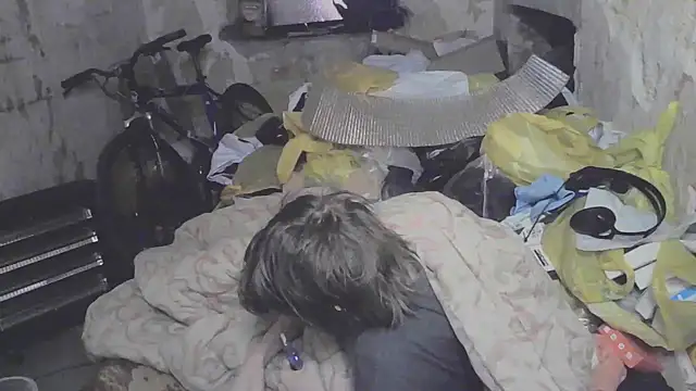 makarov1993 online show from May 9, 3:56 am