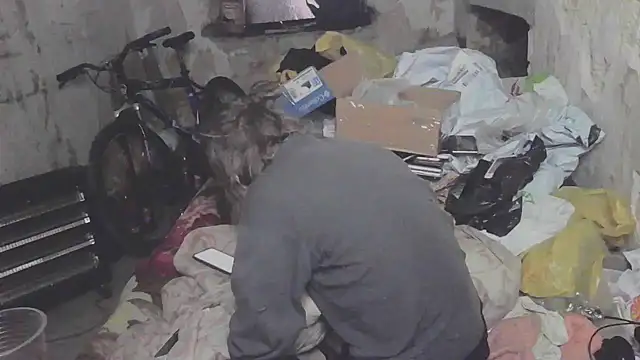 makarov1993 online show from May 14, 9:27 am