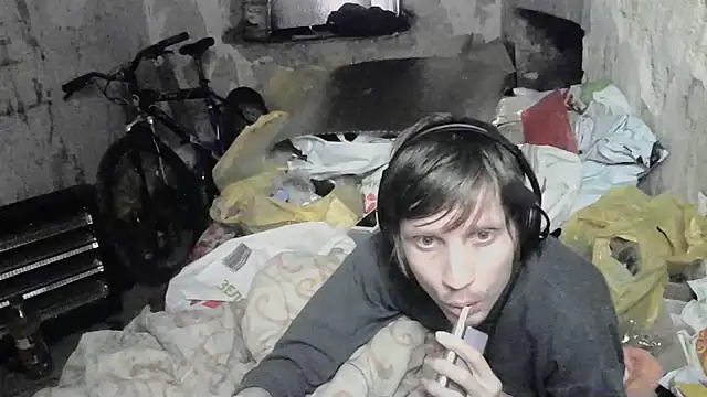 makarov1993 online show from May 14, 9:32 pm
