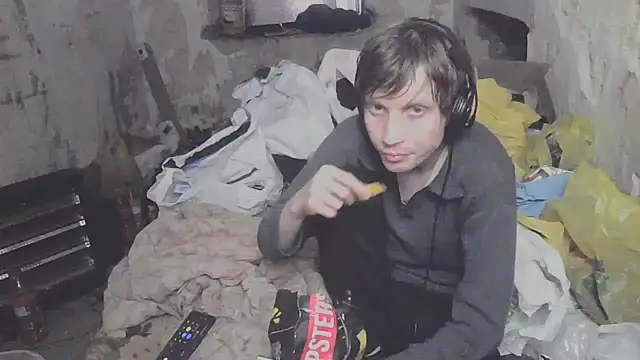 makarov1993 online show from May 19, 2:01 pm