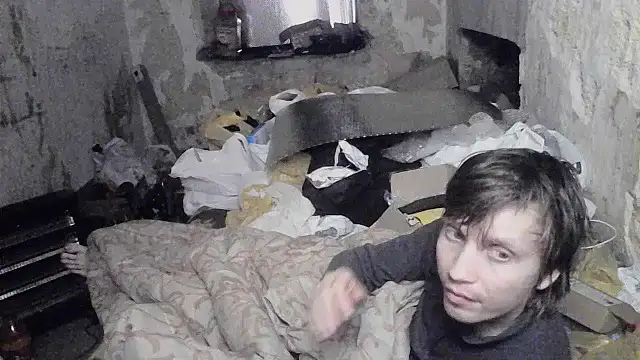 makarov1993 online show from May 26, 3:02 am