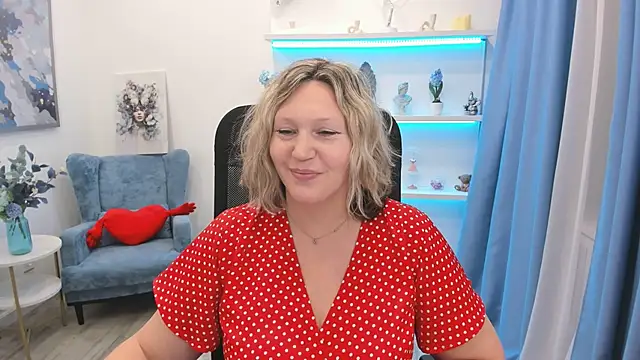 NinaStarle online show from May 28, 11:51 am