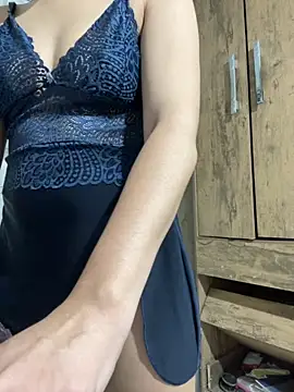 indracatfun online show from February 8, 11:46 am