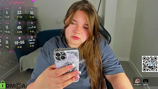 Chloee White online show from September 27, 1:21 am