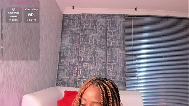 Snapshot of NathalyLeen chatting on January 9, 8:54 pm NathalyLeen online show from January 9, 8:54 pm