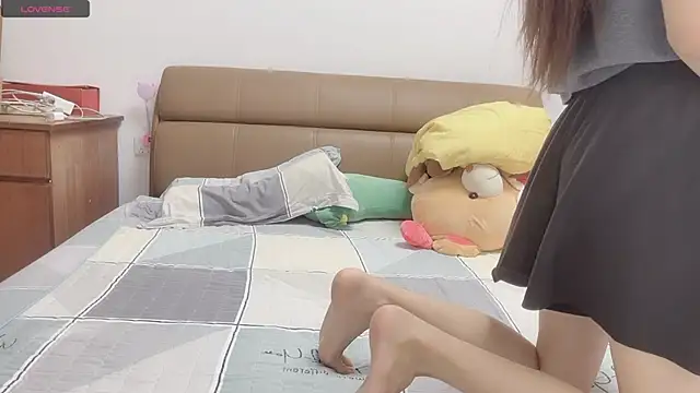 Snapshot of Yin-LL chatting on October 18, 4:41 pm Yin-LL online show from October 18, 4:41 pm