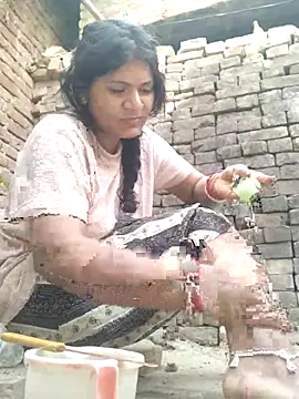 couple 71 online show from April 21, 1:53 am