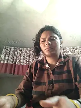 couple 71 online show from July 12, 6:04 am