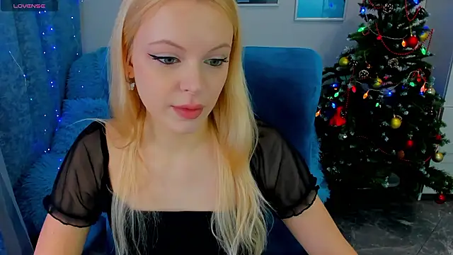 KatherineePierce online show from January 18, 4:44 pm