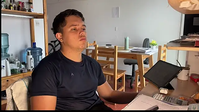 Haustin202 online show from November 4, 7:57 pm