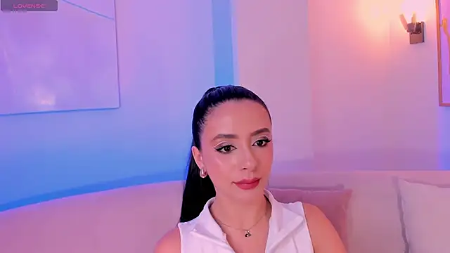 IsabellaMoreau online show from September 23, 6:55 pm