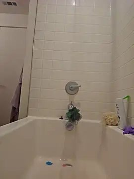 longblacklong online show from September 15, 1:00 pm