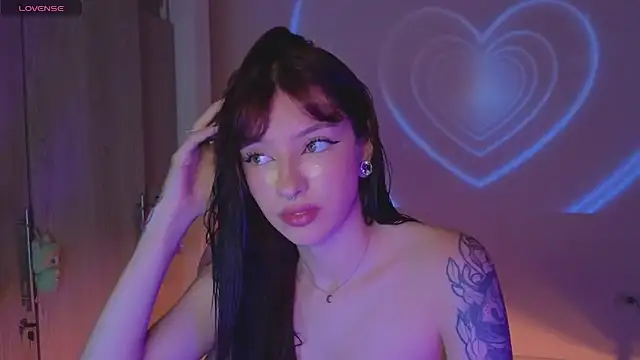 Moonlightt 21 online show from March 1, 10:23 pm