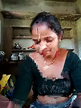 Snapshot of Cut_itri chatting on September 26, 3:43 am Cut itri online show from September 26, 3:43 am