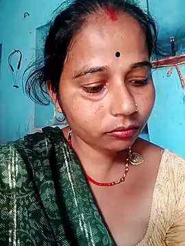 Snapshot of Cut_itri chatting on September 29, 3:22 am Cut itri online show from September 29, 3:22 am
