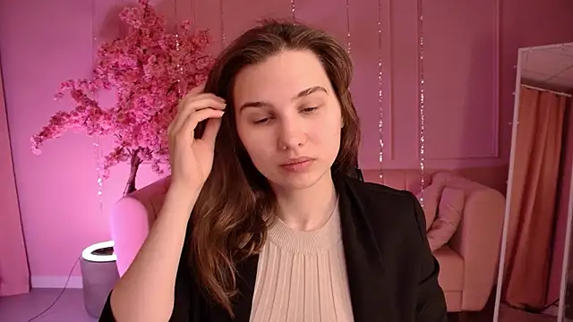 TessaMill online show from March 9, 6:06 am