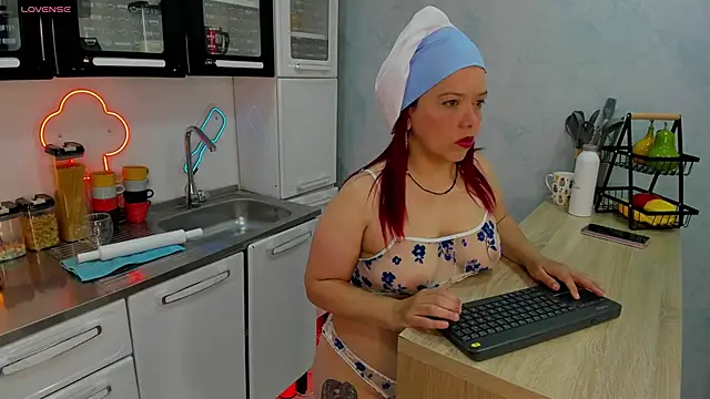 VeronicaBlake online show from March 14, 1:05 pm