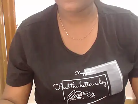 Snapshot of Horny_sha chatting on September 17, 4:14 am Horny sha online show from September 17, 4:14 am