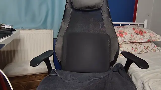 flydirty online show from October 11, 10:19 pm