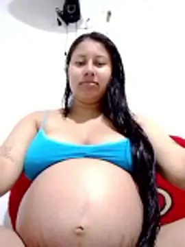 Hot Rihanna online show from February 26, 4:50 pm