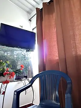 Hiroshi Shen online show from October 18, 11:55 am