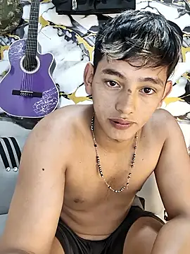 Snapshot of Hiroshi_Shen chatting on January 8, 10:56 pm Hiroshi Shen online show from January 8, 10:56 pm