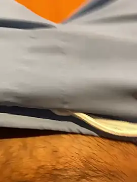 girlslvrs online show from January 12, 9:09 pm