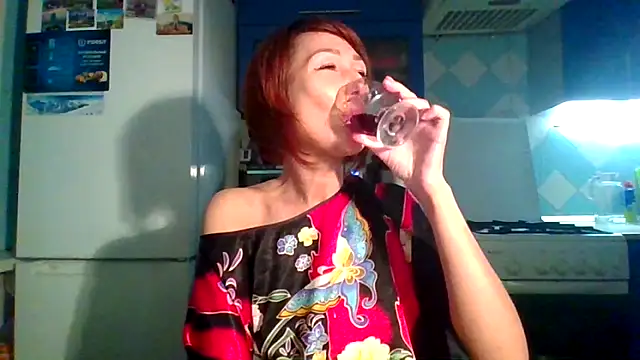 Snapshot of Pline1 chatting on January 31, 11:14 pm Pline1 online show from January 31, 11:14 pm