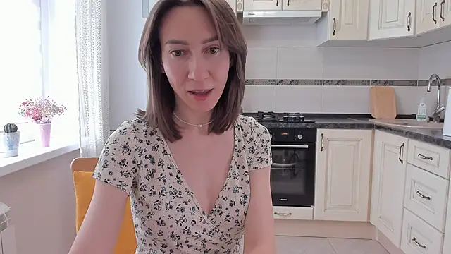 GoodGlamorGirl online show from May 11, 4:18 am