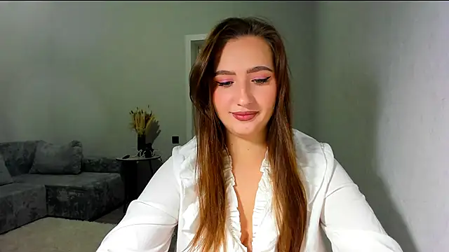 Snapshot of Wise_Bunny chatting on February 1, 8:18 pm Wise Bunny online show from February 1, 8:18 pm