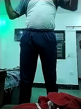 Dickdelhi online show from October 3, 1:30 pm