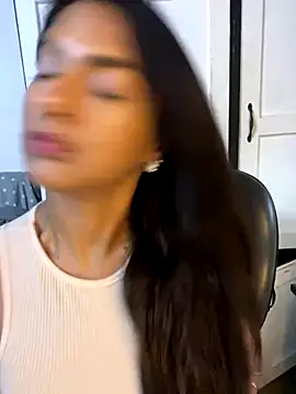 chicachocolate01 online show from October 26, 7:09 pm