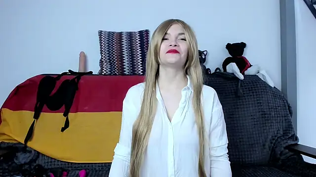 Katherine Twilight online show from January 17, 3:43 pm